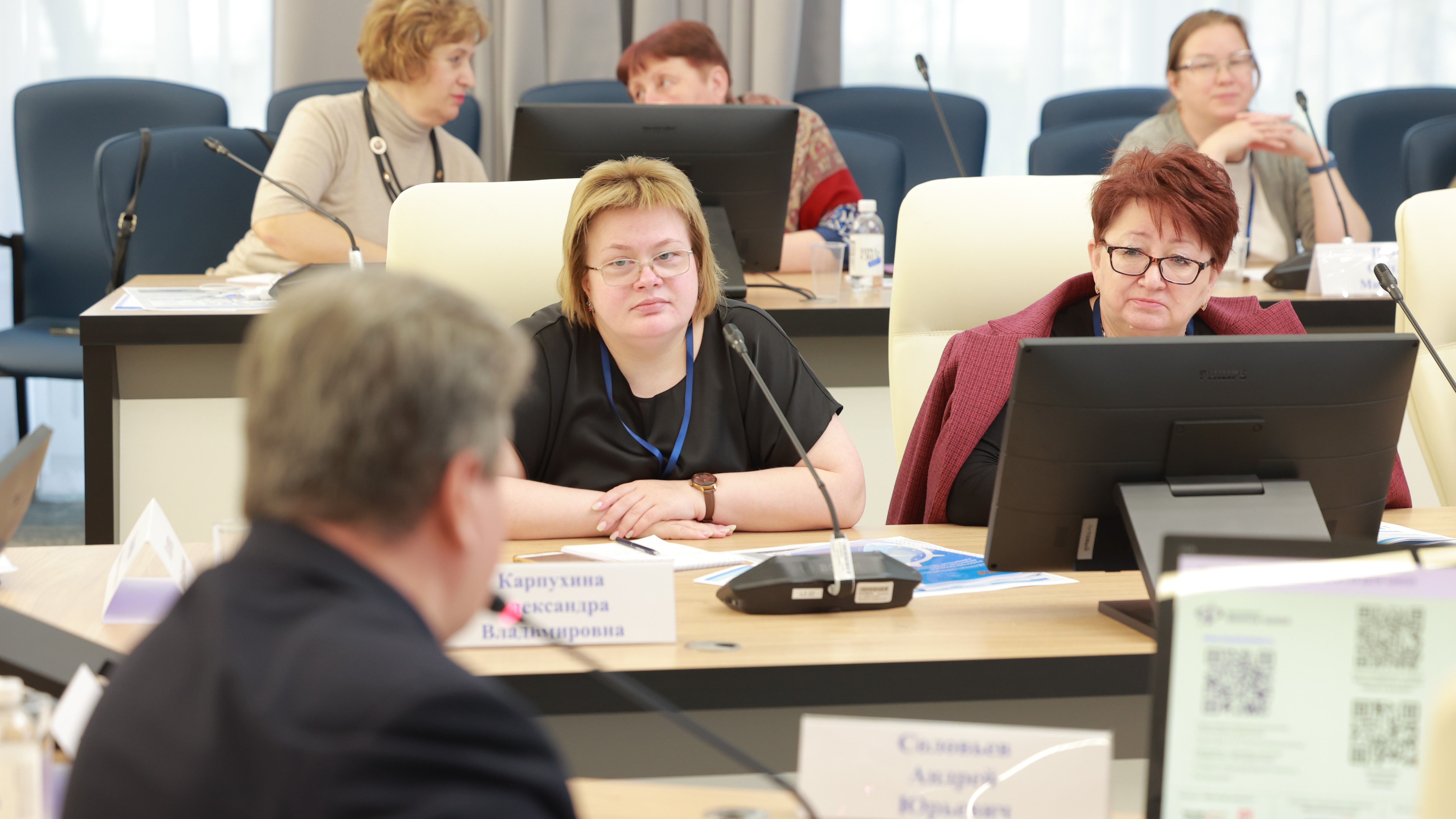 Школа начинается с директора: руководители школ Ленинградской области продолжают очное обучение в Просвете